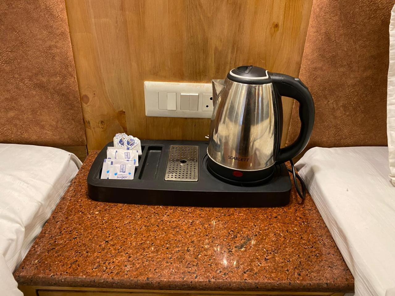 The Aesthetic Hotel & Restaurant Bhimtal Ngoại thất bức ảnh