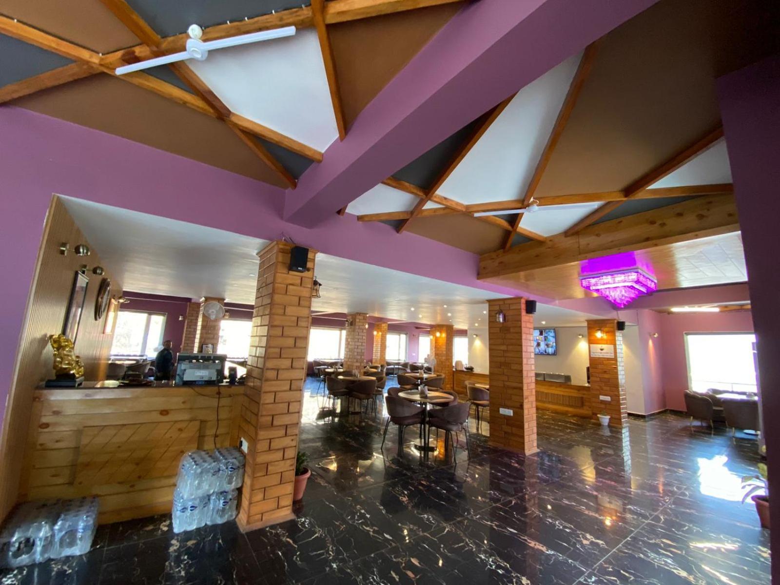 The Aesthetic Hotel & Restaurant Bhimtal Ngoại thất bức ảnh