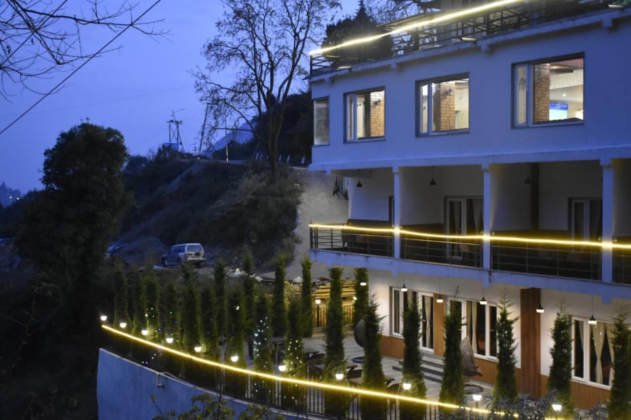 The Aesthetic Hotel & Restaurant Bhimtal Ngoại thất bức ảnh